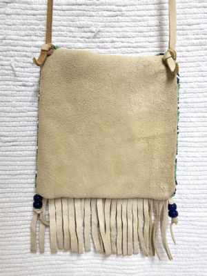 Beaded Medicine Bag | Sioux & Ojibwe Made - Kachina House