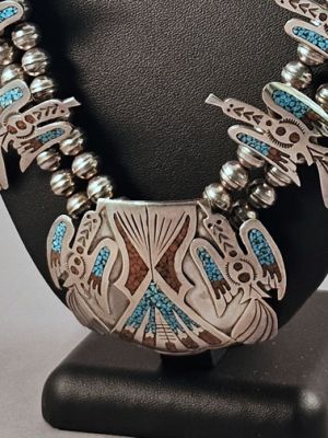 1970s Native American Navajo Made Thunderbird Squash Style