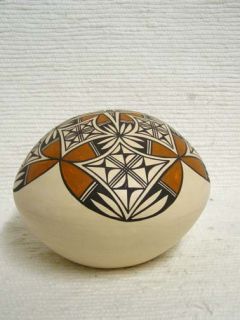 Native American Acoma Handbuilt and Handpainted Ball Seed Pot