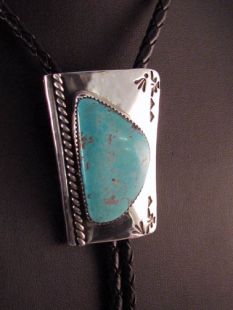 Vintage Native American Navajo Made Bolo with Turquoise 