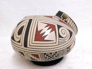 Mata Ortiz Handbuilt and Handpainted Bowl with Cutout