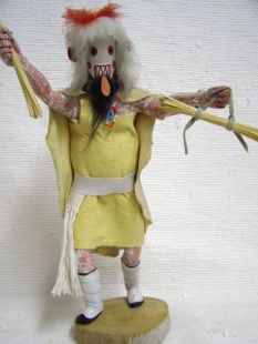Native American Hopi Carved Cold Bringing Woman Kachina Doll (Katsina Doll) - Vintage