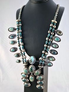 Vintage Native American Navajo Made Squash Blossom Necklace 