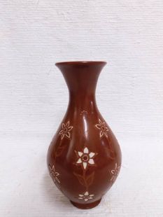 Mata Ortiz Handbuilt and Handpainted Vase