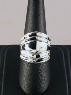 Native American Navajo Made Ring with White Buffalo Turquoise 