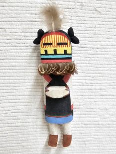 Old Style Hopi Carved Corn Maiden Traditional Kachina Doll (Katsina Doll)