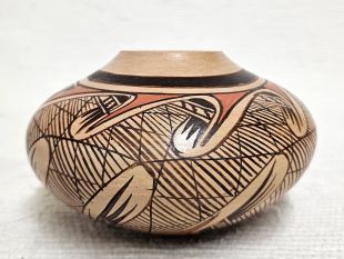 Native American Hopi Handbuilt and Handpainted Pot