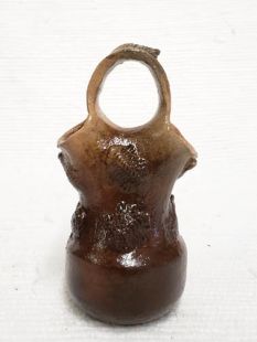 Native American Navajo Handbuilt Wedding Vase with Horned Toads 