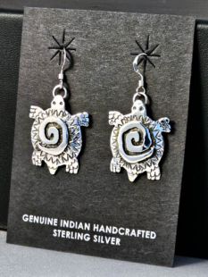 Native American Zuni Made Turtle Earrings