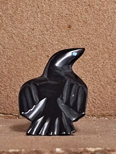 Zuni Carved Raven Fetish