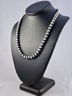 Native American Navajo Made Navajo Pearls Necklace