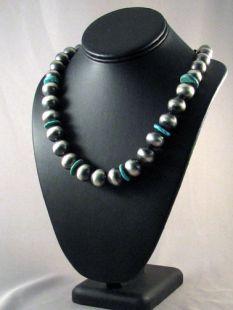 Native American Navajo Made Navajo Pearls Necklace with Turquoise