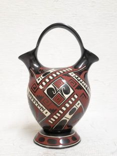 Mata Ortiz Handbuilt and Handpainted Wedding Vase