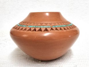 Native American Isleta Handbuilt and Handcarved Pot 