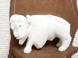 Zuni Carved Buffalo Fetish