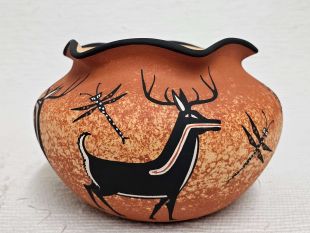 Native American Zuni Handbuilt and Handpainted Pot