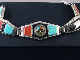 Vintage Native American Zuni Made Bracelet with Sunface (Zia)