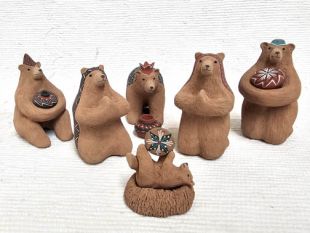 Mata Ortiz Handbuilt and Handpainted Bear Nativity 