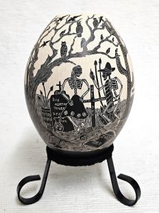 Mata Ortiz Handbuilt and Handetched Day of the Dead Pot