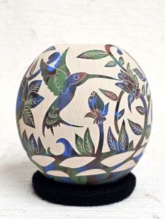 Mata Ortiz Handbuilt and Handetched Pot with Hummingbirds and Flowers