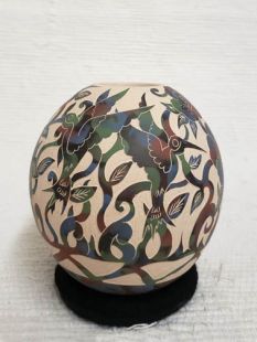 Mata Ortiz Handbuilt and Handetched Pot with Hummingbirds and Flowers