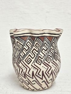 Native American Hopi Handbuilt and Handpainted Pot