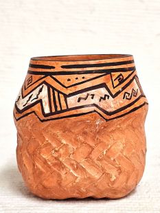 Native American Hopi Handbuilt and Handpainted Pot