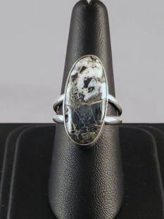 Native American Navajo Made Ring with White Buffalo Turquoise 