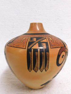 Native American Hopi Handbuilt and Handpainted Pot