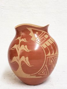 Vintage Native American Jemez Handbuilt and Handetched Pot 