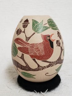 Mata Ortiz Handbuilt and Handetched Pot with Cardinals