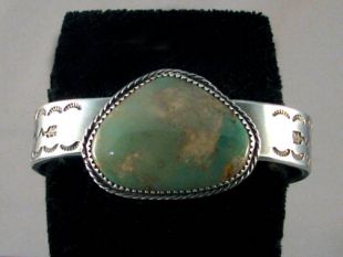 Native American Santo Domingo Made Cuff Bracelet with Turquoise