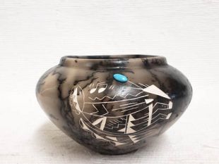 Native American Made Ceramic Horsehair Bowl