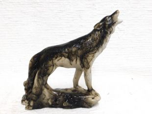 Native Americanc Made Ceramic Horsehair Howling Wolf 