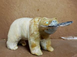 Zuni Carved Bear Fetish with Fish