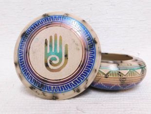 Native American Navajo Made Ceramic Fine Etched Horsehair Jewelry Box with Healing Hand