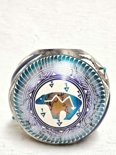 Native American Navajo Made Ceramic Fine Etched Horsehair Twist Pot with Bear and Eagle