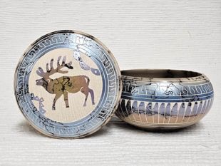 Native American Navajo Made Ceramic Fine Etched Horsehair Jewelry Box with Elk