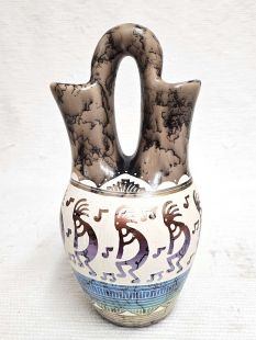 Native American Navajo Fine Etched Horsehair Wedding Vase with Kokopelli