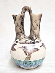 Native American Navajo Fine Etched Horsehair Wedding Vase with Hummingbirds
