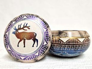 Native American Navajo Made Ceramic Fine Etched Horsehair Jewelry Box with Elk