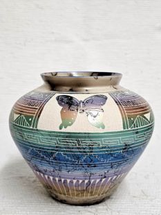Native American Navajo Made Ceramic Fine Etched Horsehair Pot with Butterfly