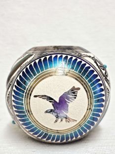 Native American Navajo Made Ceramic Fine Etched Horsehair Twist Pot with Eagle and Hummingbird