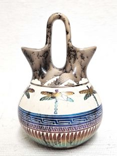 Native American Navajo Fine Etched Horsehair Wedding Vase with Dragonflies