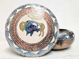 Native American Navajo Made Ceramic Fine Etched Horsehair Jewelry Box with Buffalo