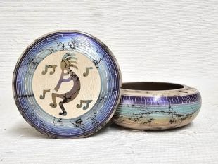 Native American Navajo Made Ceramic Fine Etched Horsehair Jewelry Box with Kokopelli