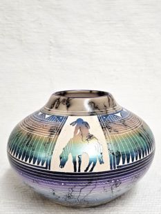 Native American Navajo Made Ceramic Fine Etched Horsehair Pot with End of the Trail