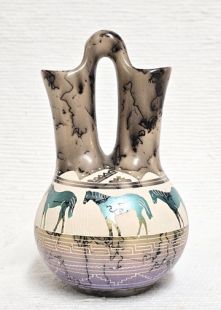 Native American Navajo Fine Etched Horsehair Wedding Vase with Horses