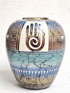 Native American Navajo Made Ceramic Fine Etched Horsehair Pot with Healing Hand