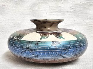 Native American Navajo Made Ceramic Fine Etched Horsehair Pot with Butterfly